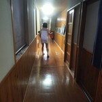 東屋 - 家族風呂から女子風呂へ走る