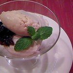 ワイン＆お野菜バル ベジバル - 豆豆いっぱいのデザートです★