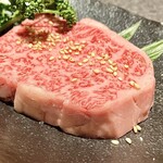杏樹亭 岸根店 - 「本日の特撰厚切り焼（税込￥1,980）」のアップ…