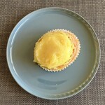 ビッグバン - 中に生クリームとカスタードクリームが入ってます