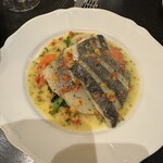 トロワ・サージュ - 