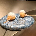 串揚げ･大阪料理 キュイジーヌ･ド･オオサカ - 地鶏、パルメザンチーズのせ