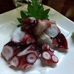 鶴亀 - タコのぶつ切り 450円(税込)(2025年3月19日撮影)