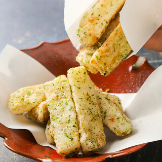 장어 감자튀김을 시작으로, 술과 잘 어울리는 메뉴가 가득해요♪