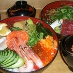 太郎兵衛寿司 - 北海海鮮丼