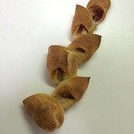 どんぐり - 【2014年05月】ベーコンエピ＠151円。