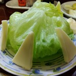 鶴亀 - チーズレタス 300円(税込)(2025年3月15日撮影)