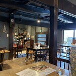 うめだ商店 - 店内の雰囲気