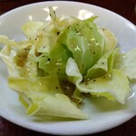 鶴亀 - お通し 200円(税込)(2025年3月15日撮影)