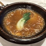 中国飯店 春秋 - 圧巻のフカヒレ