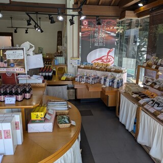 マルキン醤油記念館 売店_2