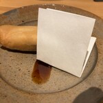 食堂 燈 - 鰻とブルーチーズの春巻き。食に対する熱意が生んだ
      逸品