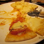 とりかま - ピザ一枚で２種類