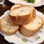 エルトレロ - ランチセットのパン