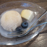 やさい料理 つむぎや - デザート：生姜シャーベット、ブルーベリー、桃