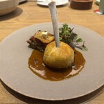 Grand Bleu Gamin - 乳飲み仔羊のパイ包み焼き