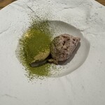 Grand Bleu Gamin - まご豆腐の抹茶ティラミス 小豆アイス添え
