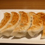 餃子酒場 - 餃子