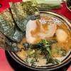 豚骨醤油ラーメン 王道家 柏店