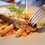 田丸 別館 - ヒラメのムニエルOSMICボロネーゼ