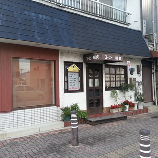 新栄町駅 福岡県 でおすすめの美味しいカフェをご紹介 食べログ