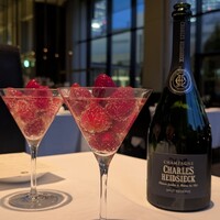 THE COSMOPOLITAN GRILL BAR TERRACE - 