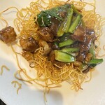 四川菜 恒徳居 - あんかけ焼きそば、麺バリバリです。