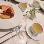 Galerie ASAHINA - デザートとハーブティー