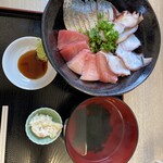 ○屋 - 長崎本鮪と鹿児島むじょか生さば炙りとタコ　1,800円