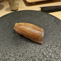 鮨 由う - 
