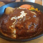 さとうのステーキ - ビーフシチュー煮込ハンバーグ300グラム