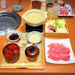 しゃぶしゃぶと焼肉 わにく ミッドランドスクエア店 - 