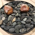 アカトゥーイ - 