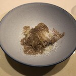 アカトゥーイ - 