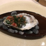 アカトゥーイ - 