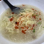 中華四川料理 天山 - ラー油を少し入れて味変^_^