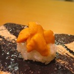 鮨　臥龍 - 馬糞雲丹 余市(2014/07)