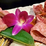 炭火焼肉 にく式 - 