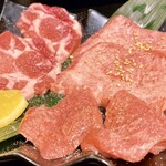 炭火焼肉 にく式 - 