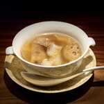 291361002 - 海参花菇焼洋肚耳（ナマコと白椎茸のスープ）