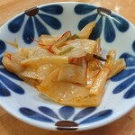 神田食堂 - お通し代わりのサービスメンマ