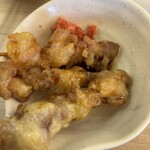 酒場魚と鶏ヤロー - スタミナ焼き鳥！一本単位で頼める嬉しさ！タレがおすすめ！
