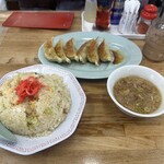 くるまやラーメン - チャーハンと餃子