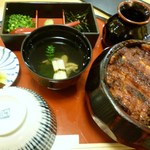 あつた蓬莱軒 松坂屋店 - ひつまぶし