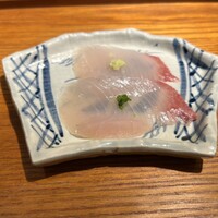奥 - 