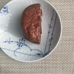 エーグルドゥース - マカロンショコラ半分