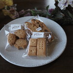 米粉の焼き菓子 pOna - 米粉のショートブレッド、米粉のビスコッティ