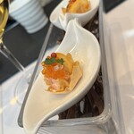 クロデグルメ - スモークサーモンと金柑のタルトレット