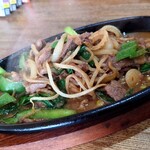 カタヤマ - ジンギスカン 700円(税込)。