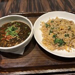 紅虎餃子房 - 料理写真: